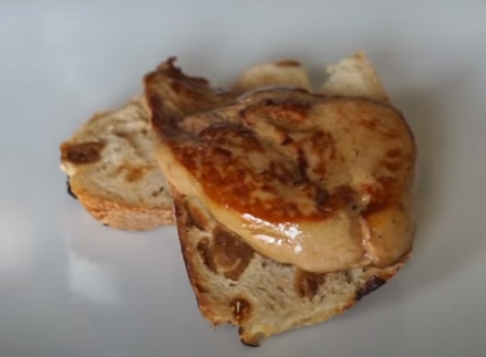 Escalopes de foie gras fresco frito